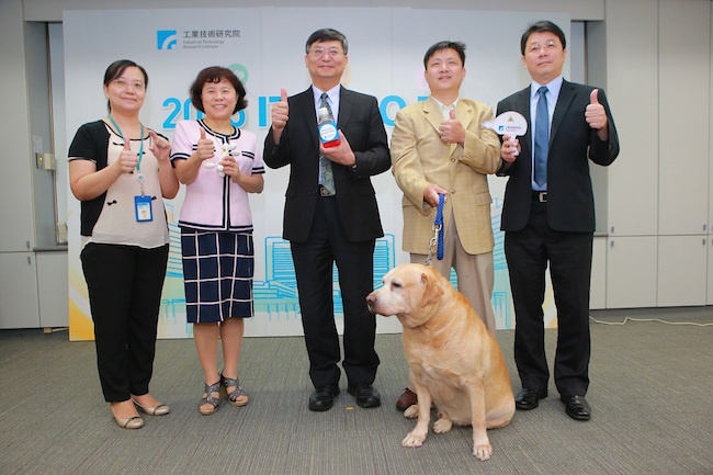 08_10news_2015