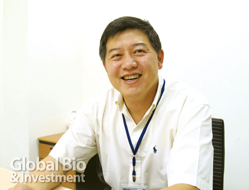 世基 董事長 陳亦聖。