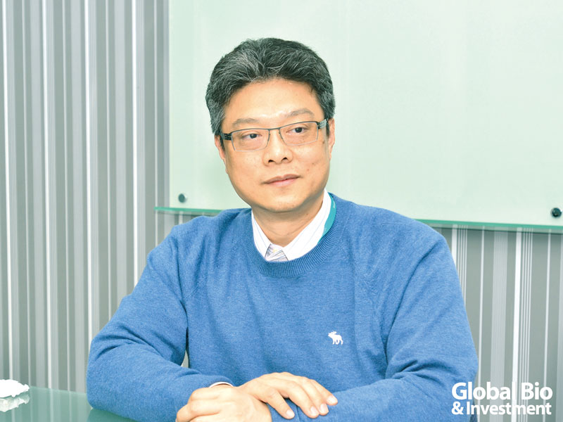 法德董事長黃逸斌