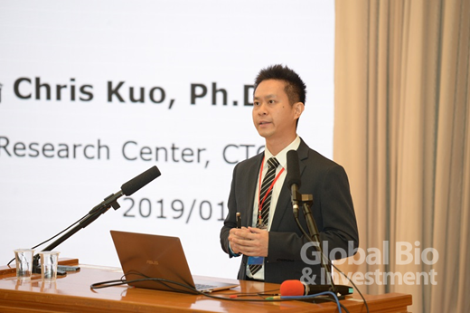 圖爾思微生物體研究中心郭育倫技術長。(攝影:林嘉慶)