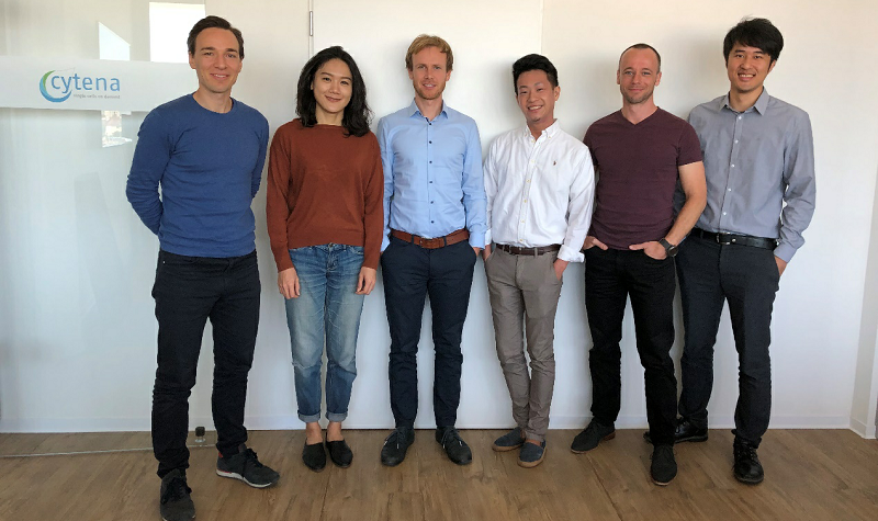 左起: Cytena 財務長Benjamin Steimle、生德奈專案經理黃世萱、Cytena 執行長Jonas Schöndube、生德奈財務長陳彥廷、Cytena技術長Andre Gross、生德奈執行長蔡承翰。(照片:生德奈提供)