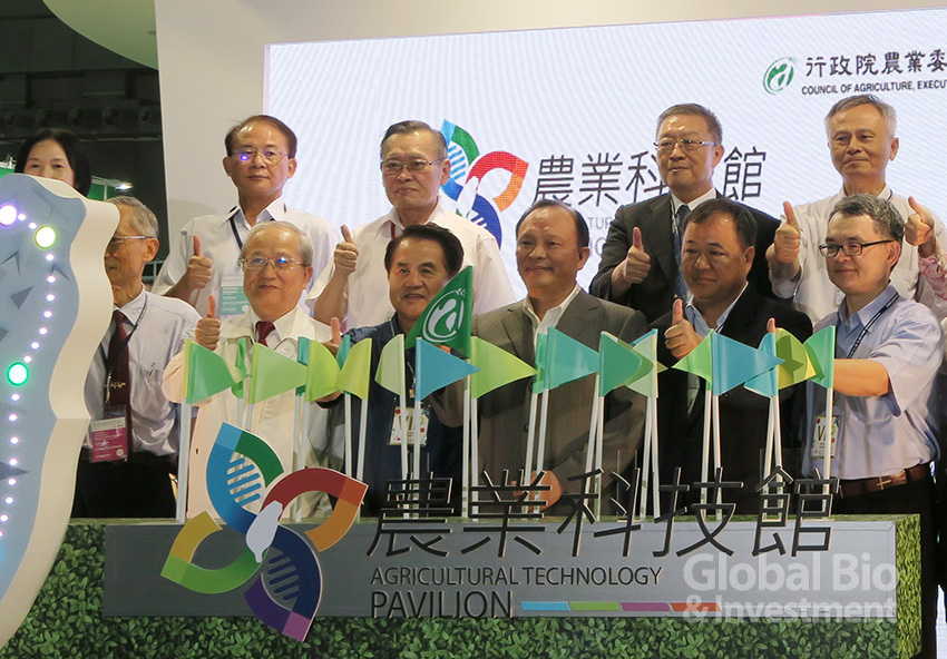 林聰賢(前排右三)IMG_0104-1web