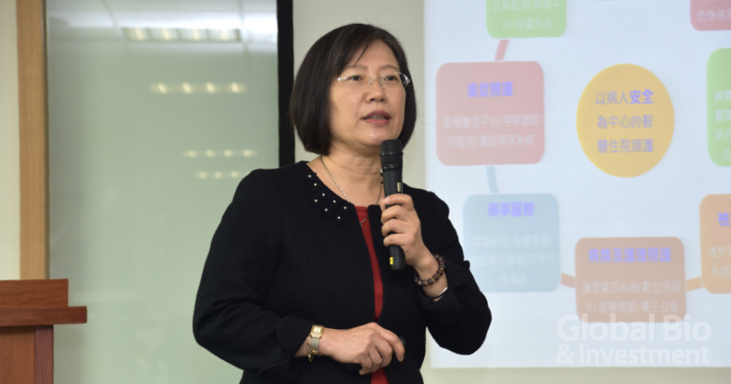臺中榮總簡任秘書謝國珍分享了中榮與研華科技合作的「創新智慧糖尿病照護計畫」。 (攝影/彭梓涵)