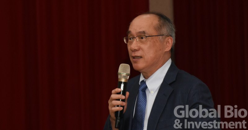 國衛院院長暨疫情指揮中心研發組組長梁賡義 (攝影:吳培安)