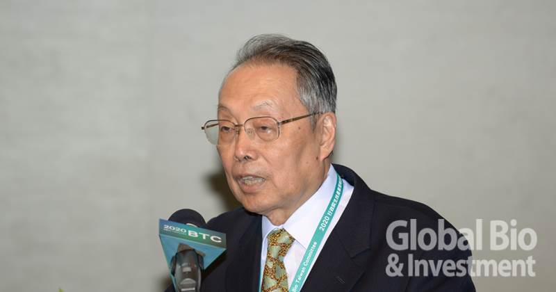 施振榮:善用智慧醫療優勢 盼臺成為「世界的創新矽島」(攝影/林嘉慶)