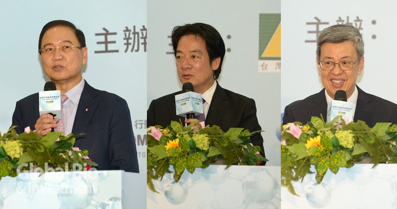 台灣生物產業發展協會理事長李鍾熙(圖左)賴清德副總統(中間)、產協首席顧問前副總統陳建仁(由),期盼生技成為下一個兆元產業。(攝影/林嘉慶)