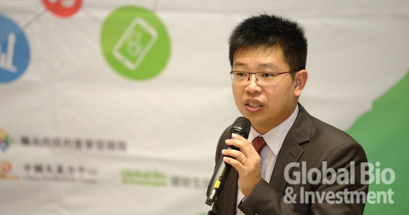 商之器科技臺灣區總經理丁偉能,以「醫療套裝軟體智慧藍海布局實務」為題。(攝影/林嘉慶)